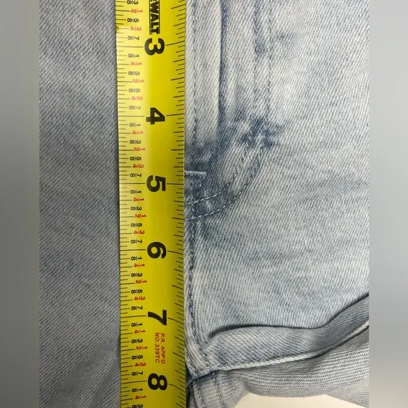 7 For All Mankind Origional Boot Cut Jeans Size 28 NWT