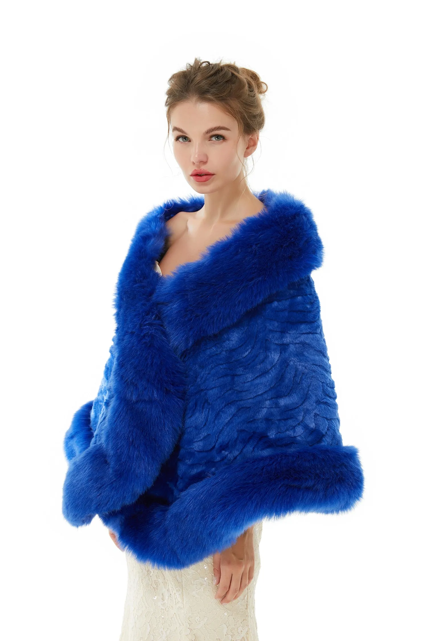 Abigail - Winter Faux Fur Wedding Wrap
