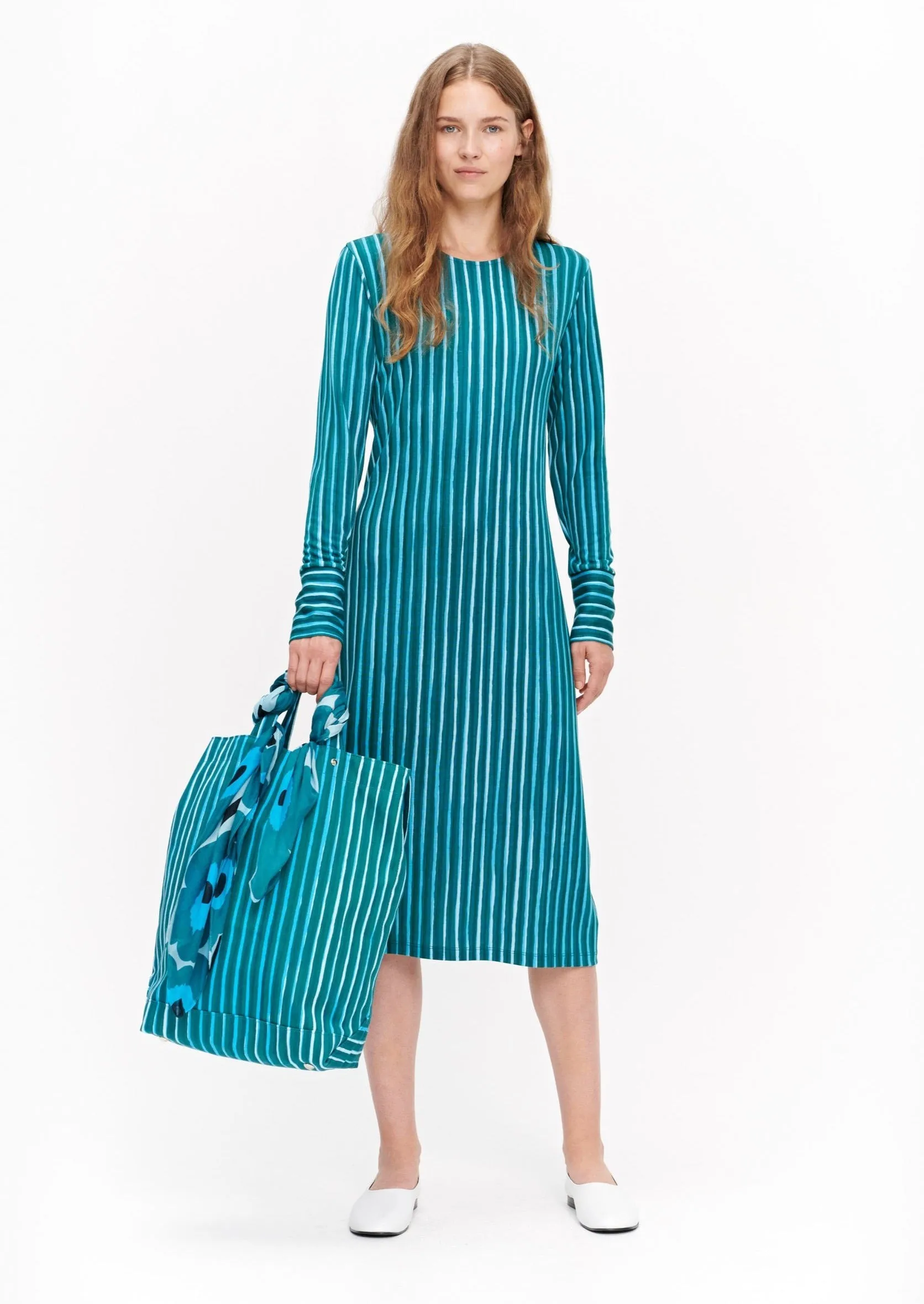 Aihelma Ristipiccolo dress