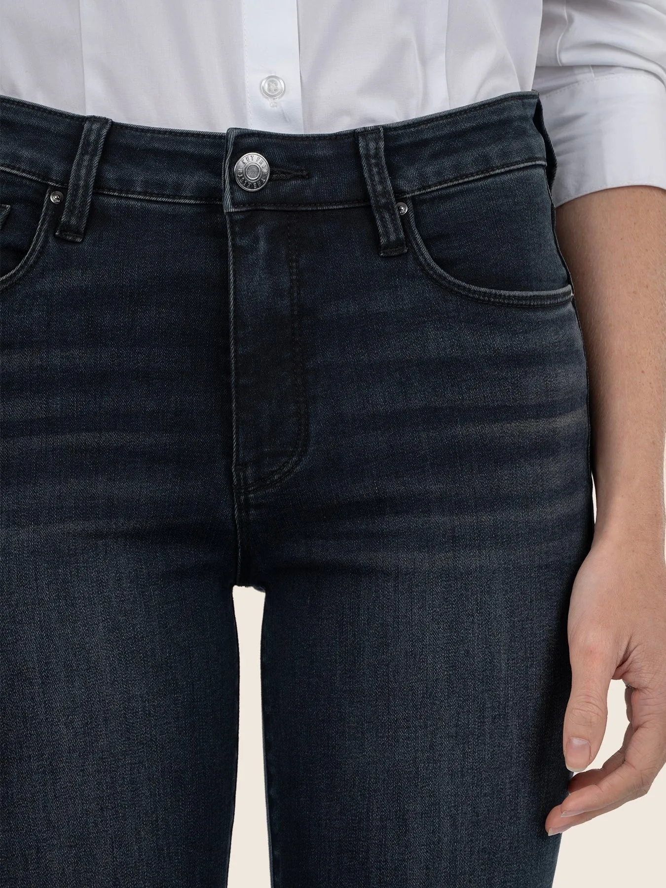 Ana High Rise Flare Jean - SYMYC