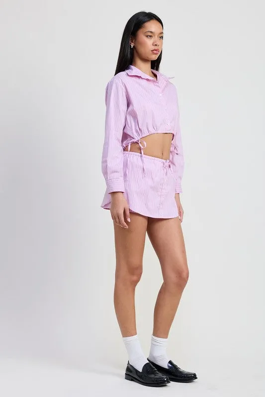 BUTTON UP TOP CROPPED TOP WITH DRAWSTRING