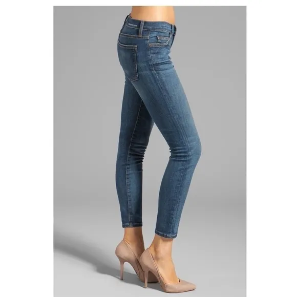 CURRENT/ELLIOTT The Stiletto Jeans in Townie