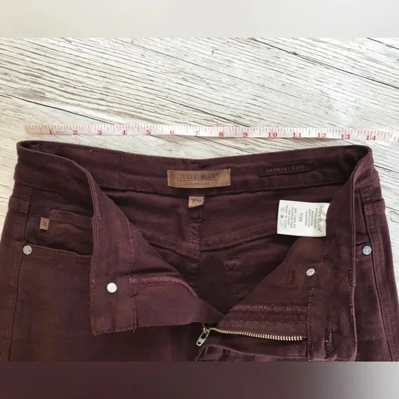 Judy Blue High Rise Tummy Control Wide Leg Crop Denim Oxblood Jeans size 6 / 28