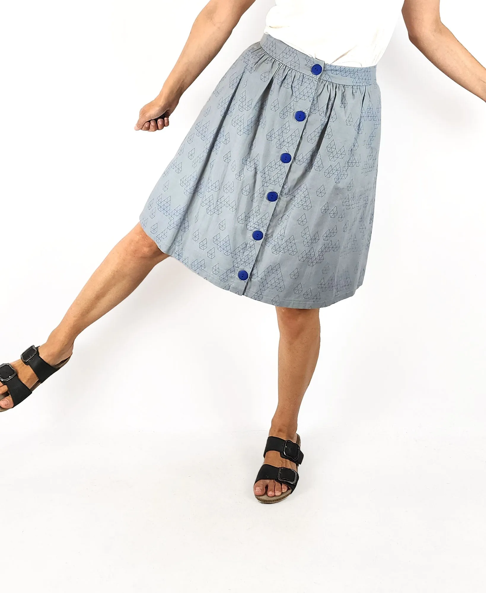 Kumo blue cotton print skirt size 8