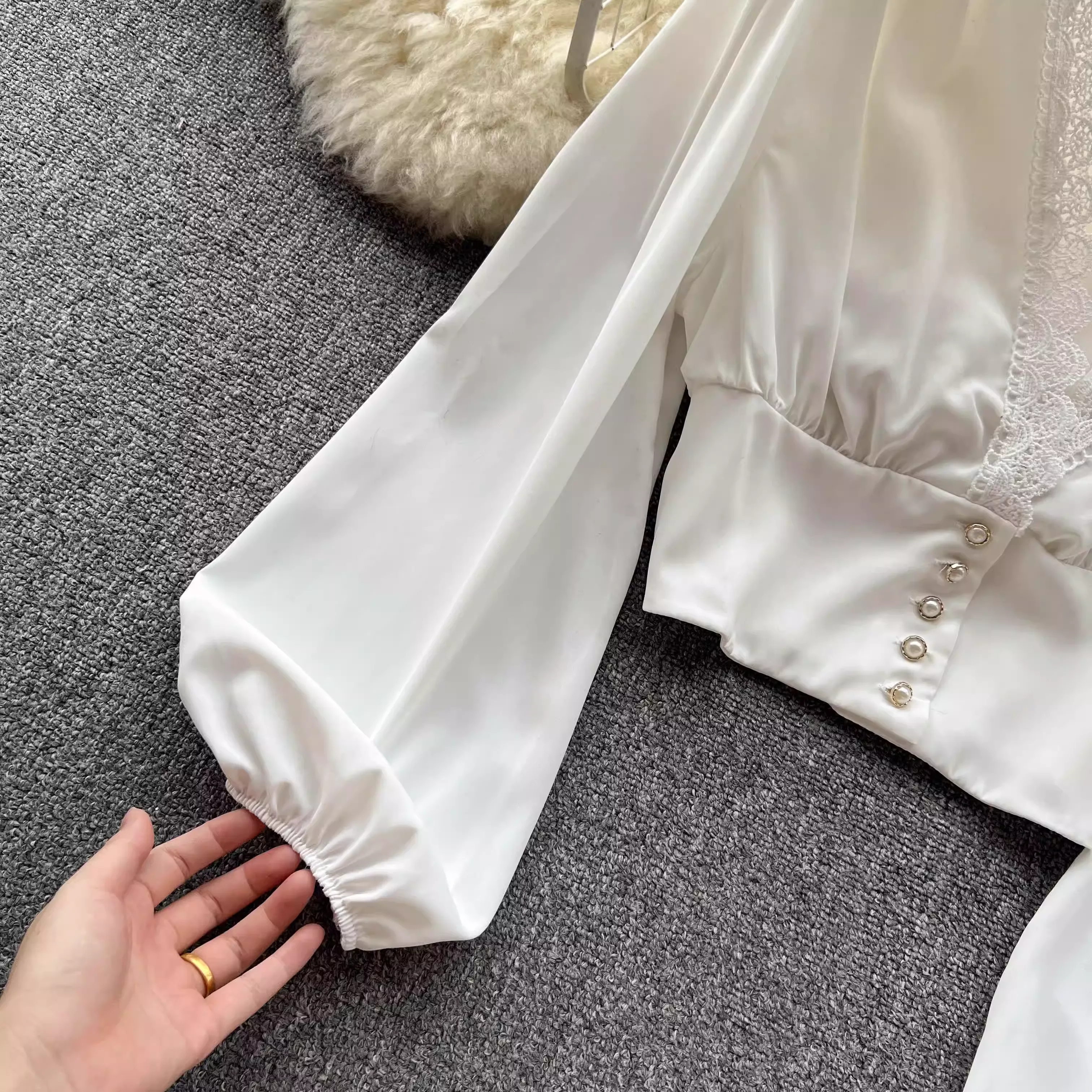 Lantern sleeve slim waist slimming long sleeves blouses