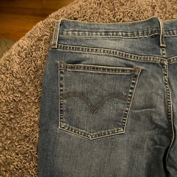 LEVI’S Women’s Boyfriend Jeans