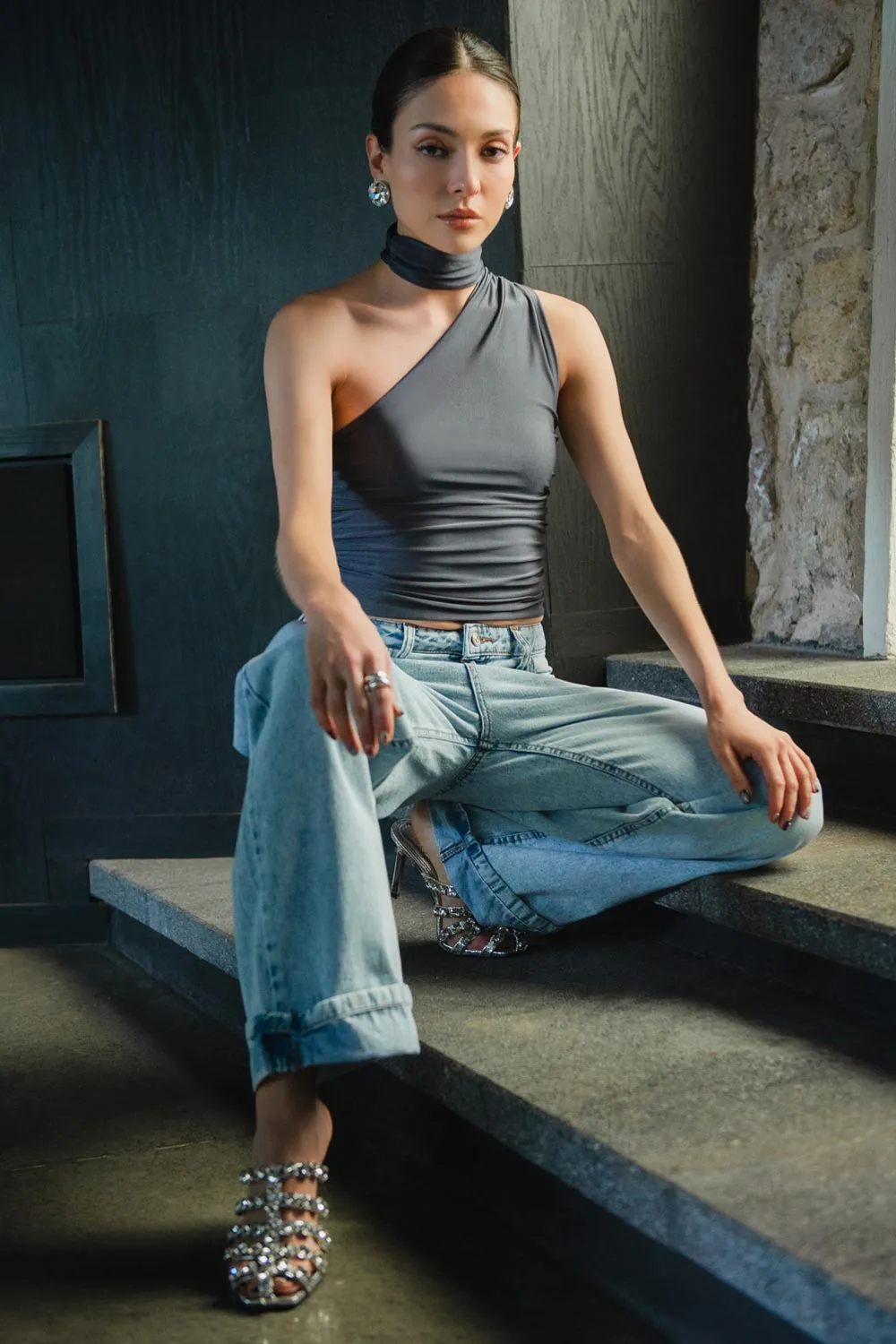 Pantalón de denim wide leg con doblez
