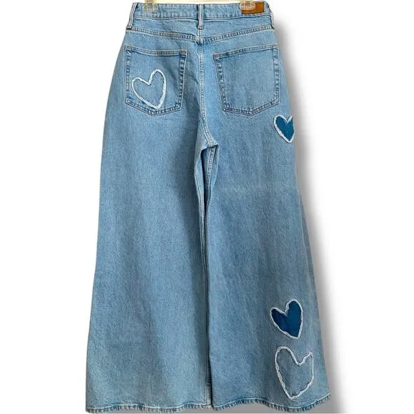 Social Tourist Ultra High Rise Baggy Jeans Wide Leg Denim Heart Patches