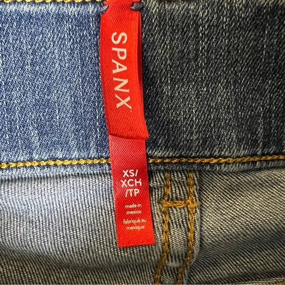 SPANX Wide Leg Pull On Jeans High Rise Blue Denim Vintage Indigo Size XS