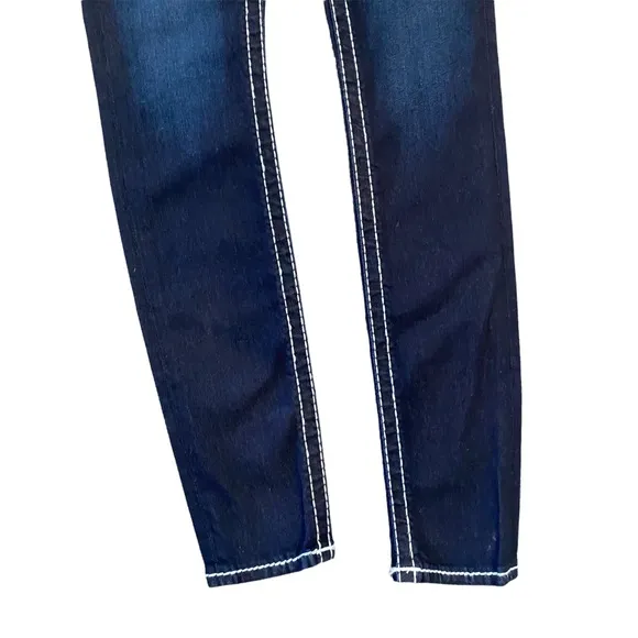 True Religion NWT Halle Flap Big T Nat High Rise Super Skinny Jeans 24