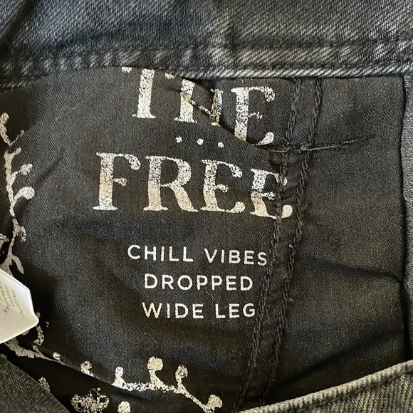 We the free chill vibes dropped wide leg jeans size 32