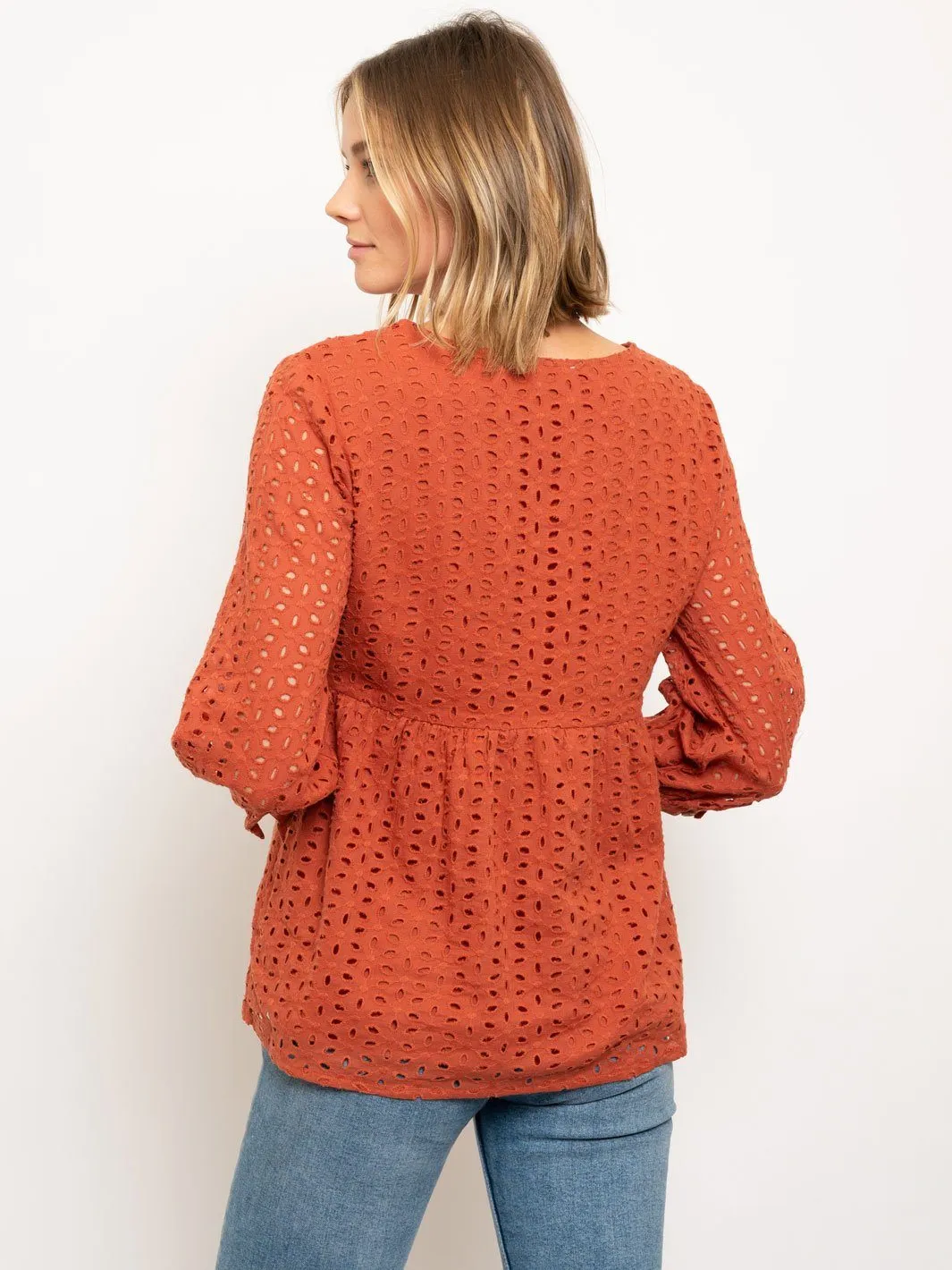 WOMEN'S 3/4 SLEEVES BUTTON UP TOP